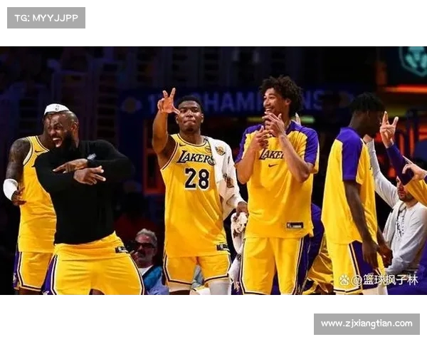 11月18日NBA开拓者与湖人激战 震撼对决展现球队新面貌 11月18日NBA开拓者与湖人激战 震撼对决展现球队新面貌